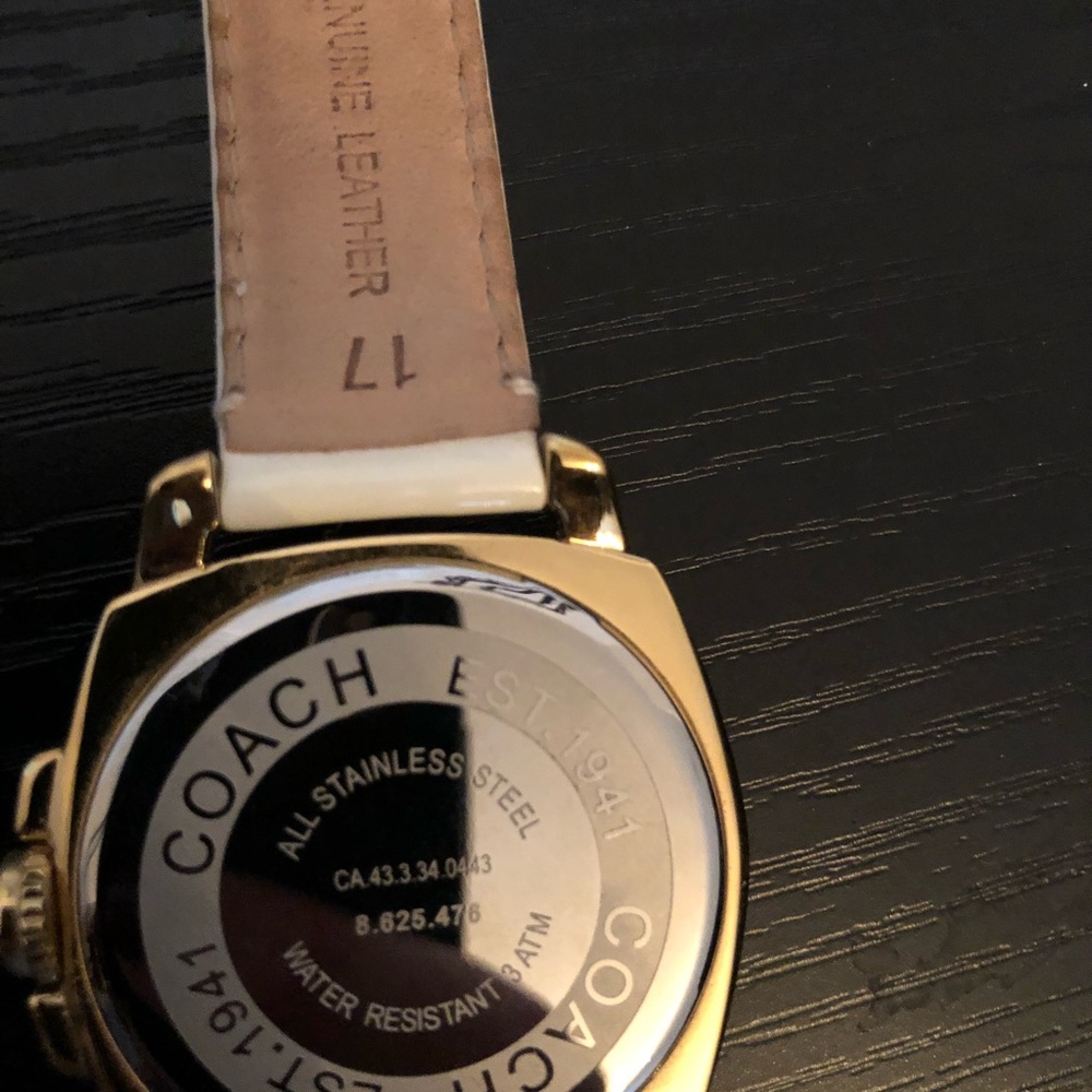 Coach Leather Watch - Picture 6 of 8